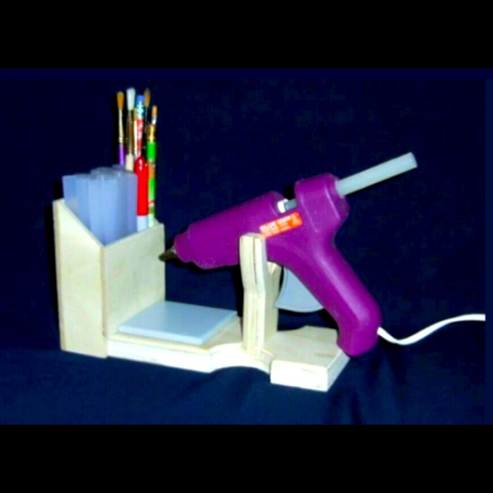Glue gun holder